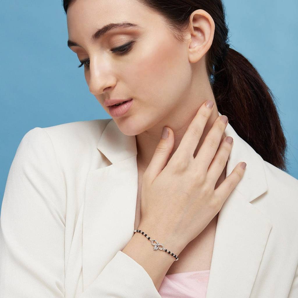 Twisted Infinity 925 Silver Mangalsutra Bracelet : BR-80054-C