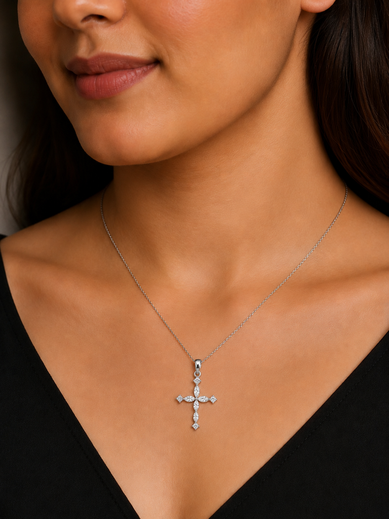 925 Silver Aurora Shine Cross Pendant : PH04560