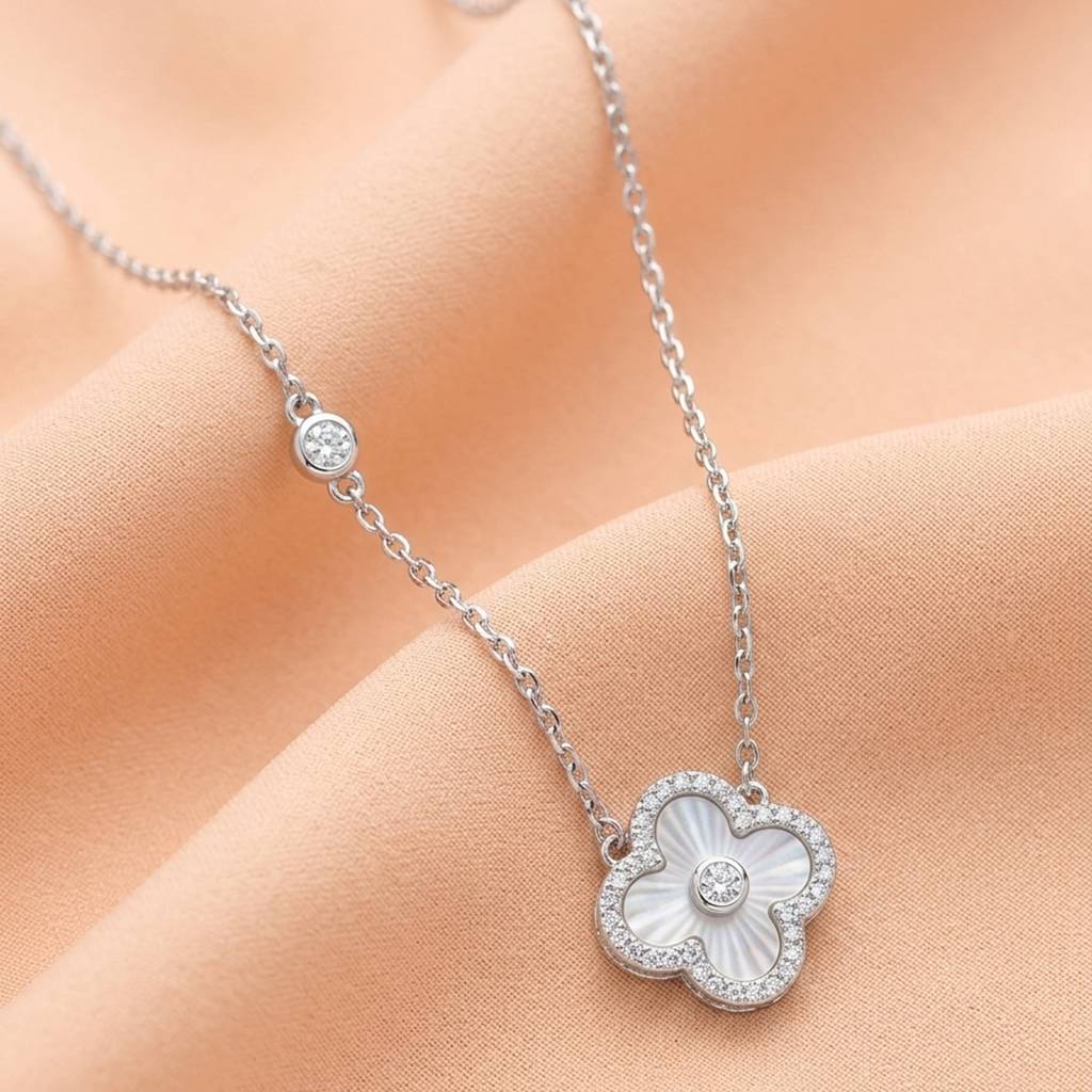 925 Pure Silver Blossom Charm Floral  Chain Pendant : CP1152