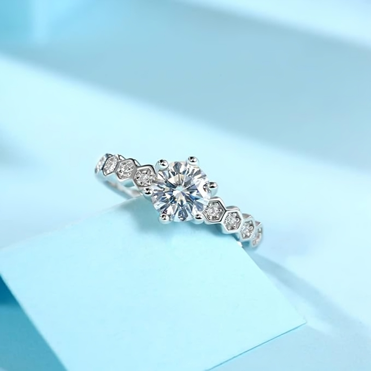 The Princess Solitaire 925 Silver Ring : ZLR-1038