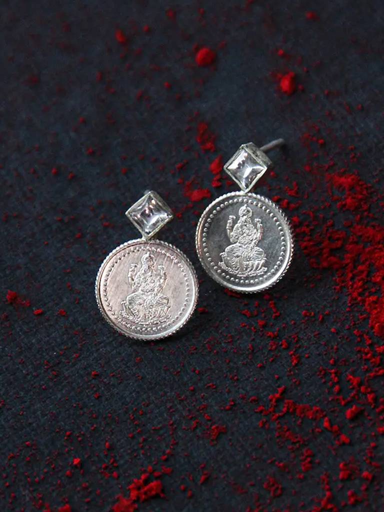 Silver Kuber Coin Stud : U080SO008E0824