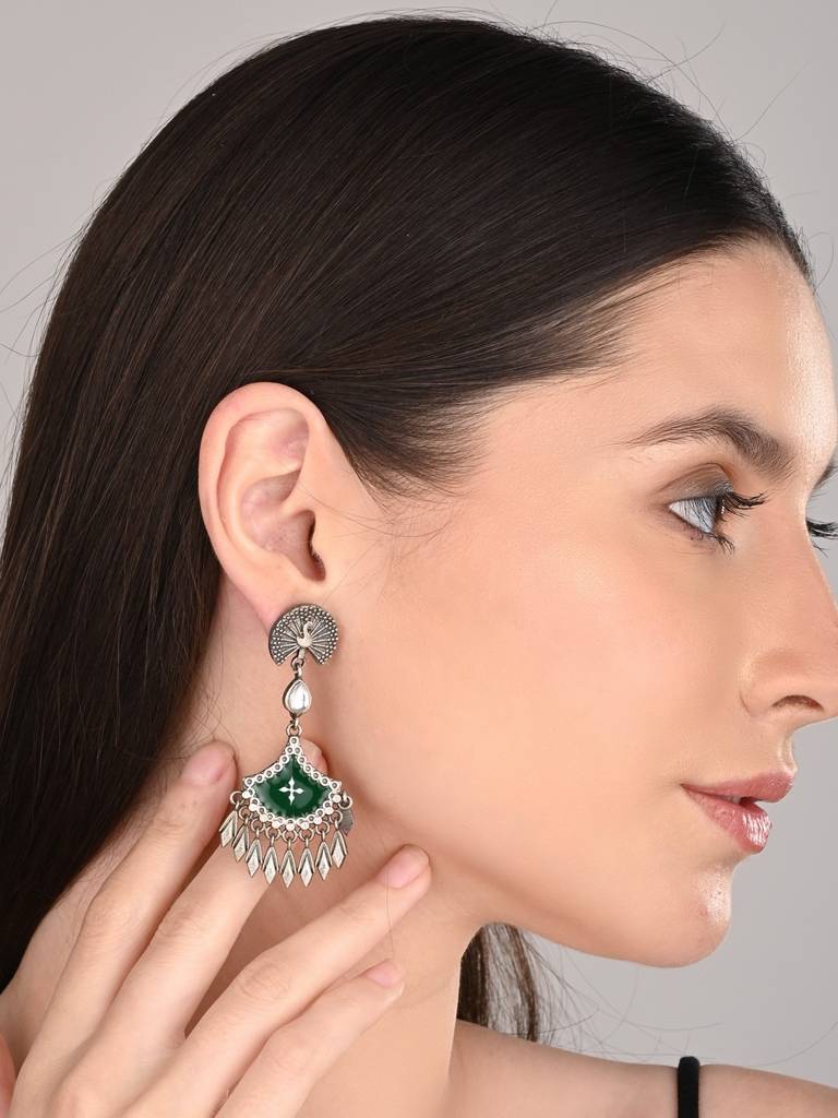 Silver Oxidised Finish Hand Painted Drop Earring : S24DJER314GRN