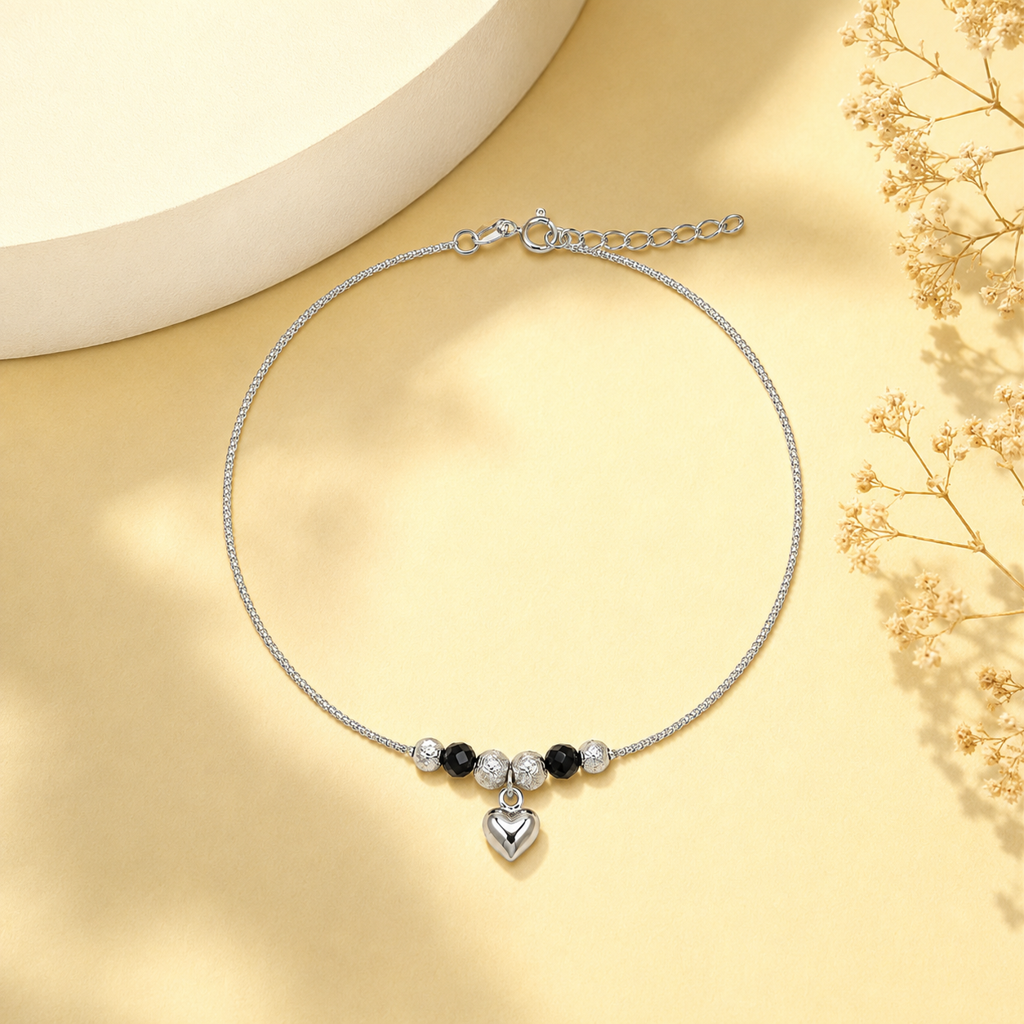 Silver Heart Charm Beaded Bracelet : AN03690