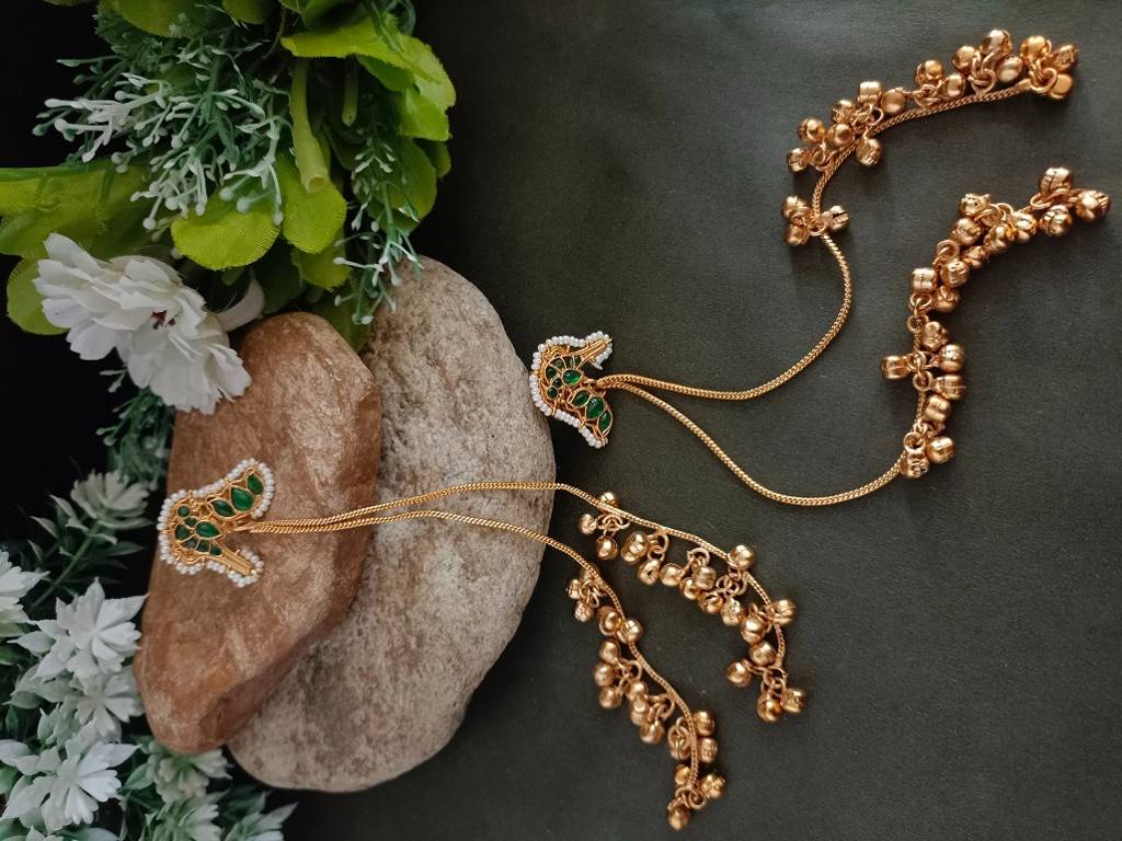 Gold-Plated Kundan Studded & Ghungroo Beaded Tasselled Peacock Kashmiri Drop Earrings : VS105308