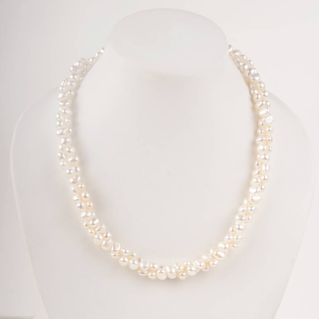 Twisty Pearl Necklace : NCK-TWSTY-WT-PRL