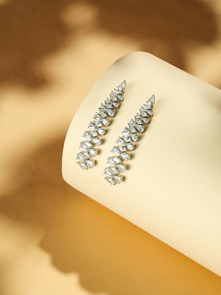 Diamond Luxe Anti Tarnish Cocktail Earrings : YI24A0256E