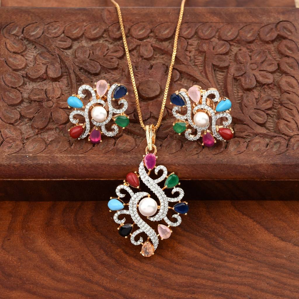 Signature Drop Pendant Set With Chain : PJPENGJNAV228