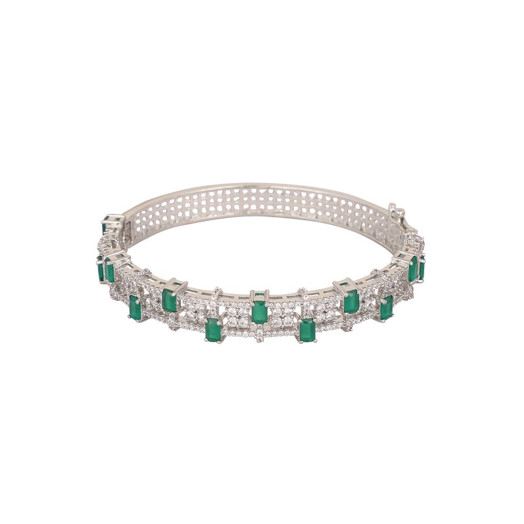 Emerald Luxe Anti Tarnish Bangle : YI24A0287B
