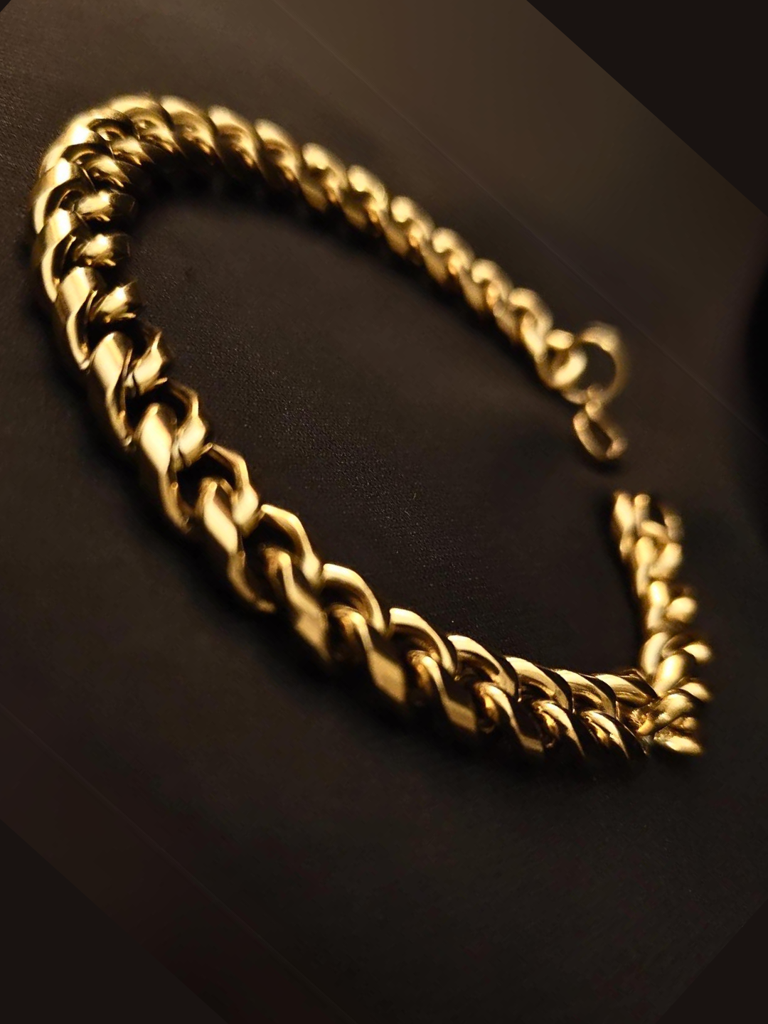 Gold Cuban Chain Bracelet (Thin) : MATB245GC