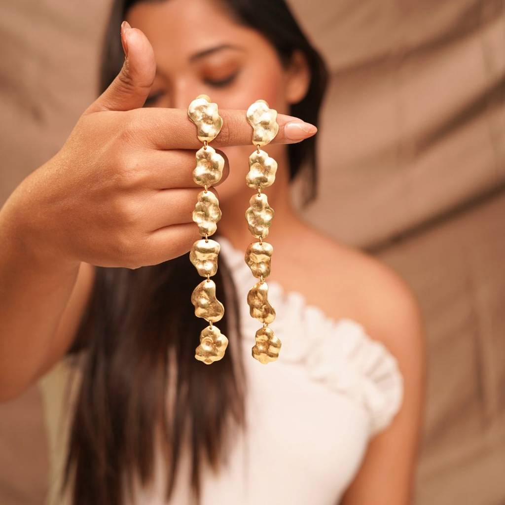 Ruffle Earrings : RuffleEarringNIH150ER79