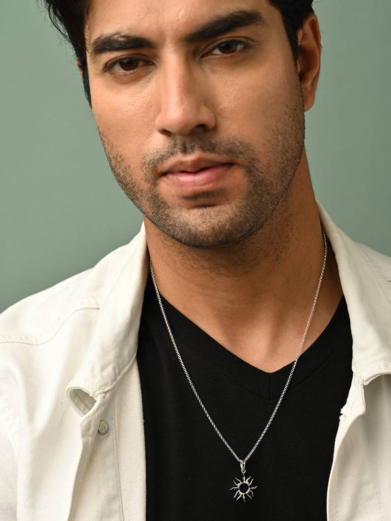 925 Silver Platinum Plated Sun Men Pendant Without Chain Gift For Men & Boys : CSMNP5_NOCHAIN