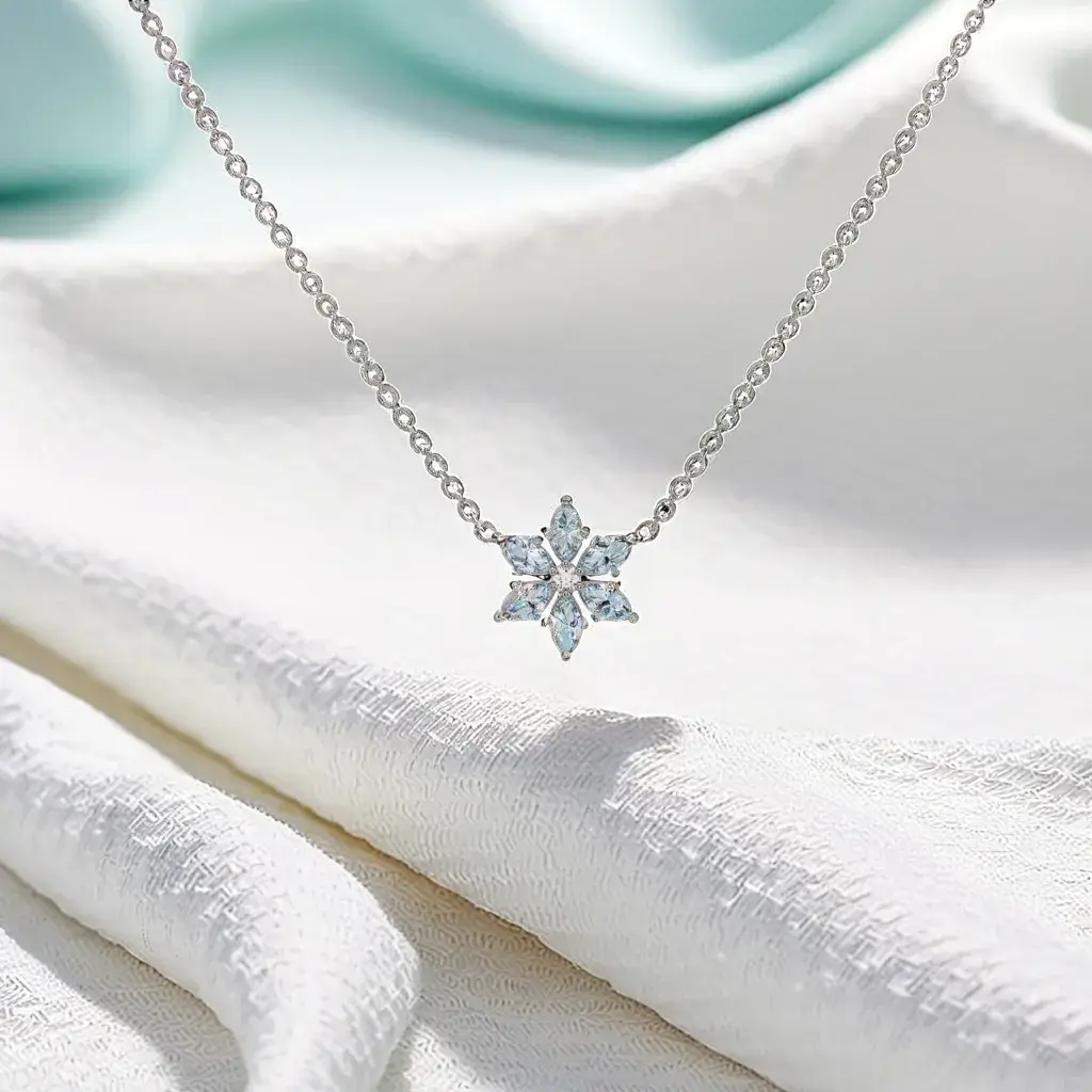 Snowflake - Lab Diamond Pendant Necklace : LLNK0105