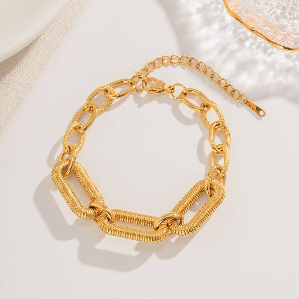 Power Links - Gold Loose Bracelet : PowerLinks-GoldLooseBracelet-JD-BR-LG-04