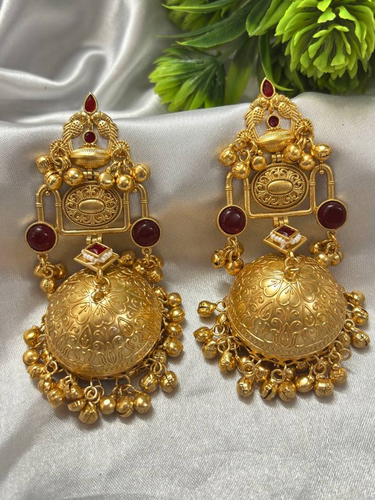 Gold Plated Red Contemporary Semi Precious Stone Peacock Shaped Jhumkas Earrings : VI25EROX100197