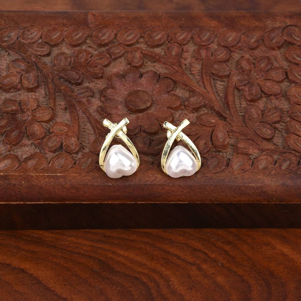 Moonshine Pearl Earrings : PEEARGPP05