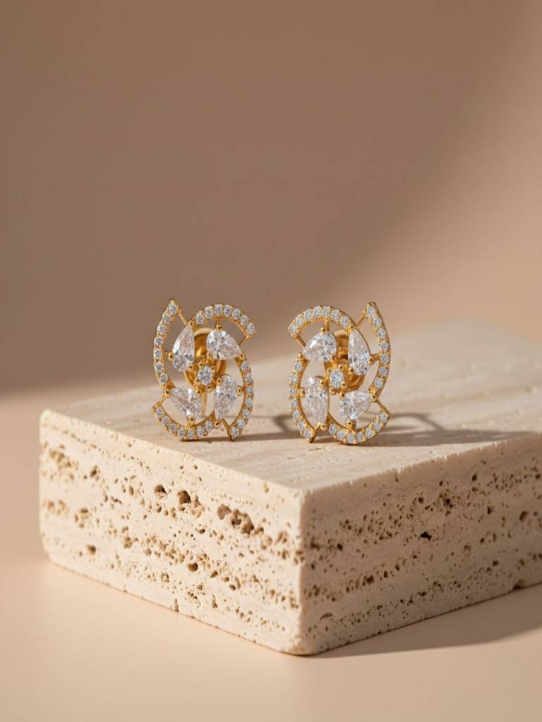 18K Gold Plated Dainty Crystal Floral Stud Earrings Anti Allergenic For Women : SJCCUER0214