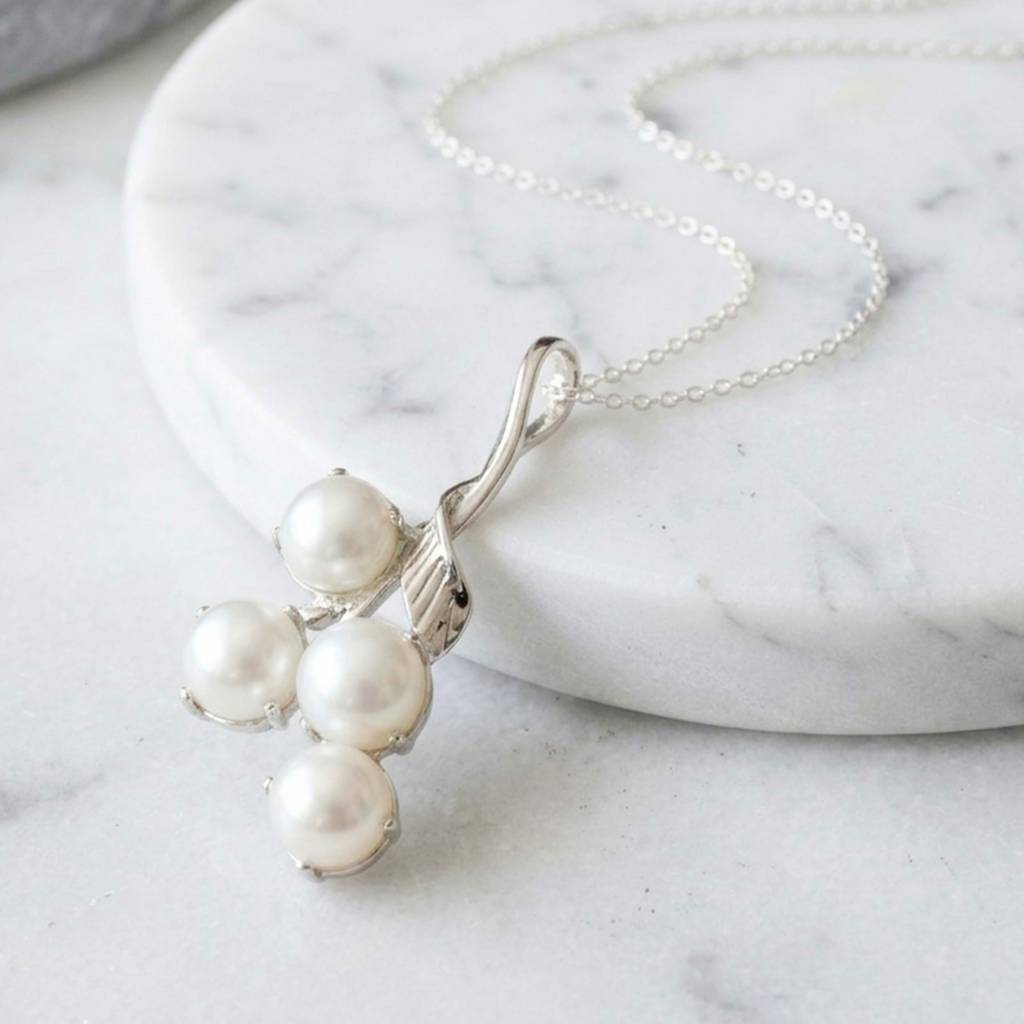 925 Sterling Silver Pearl Pendant With 18 Inch Chain Handmade Gemstone Necklace For Women Elegant Jewelry Gift : FU-1078