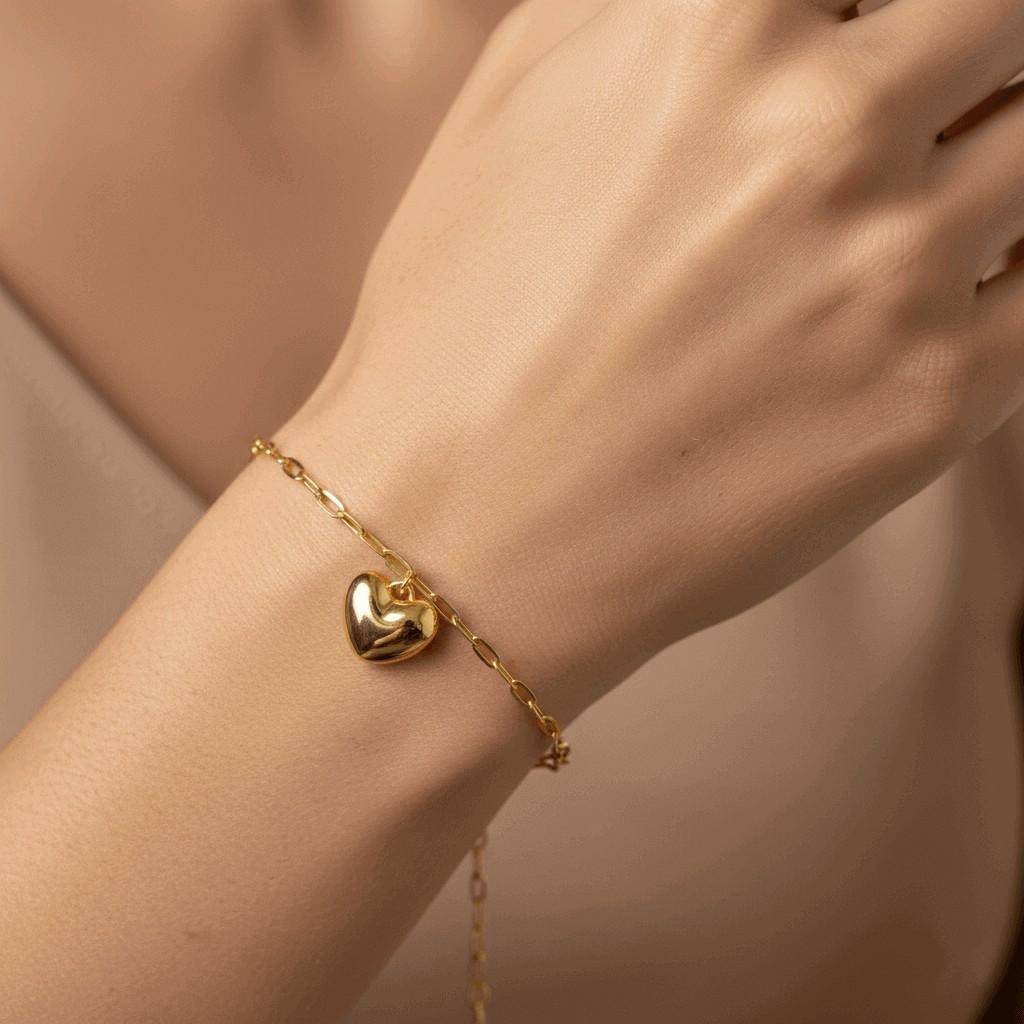 Heart Charm Bracelet : ACB00300