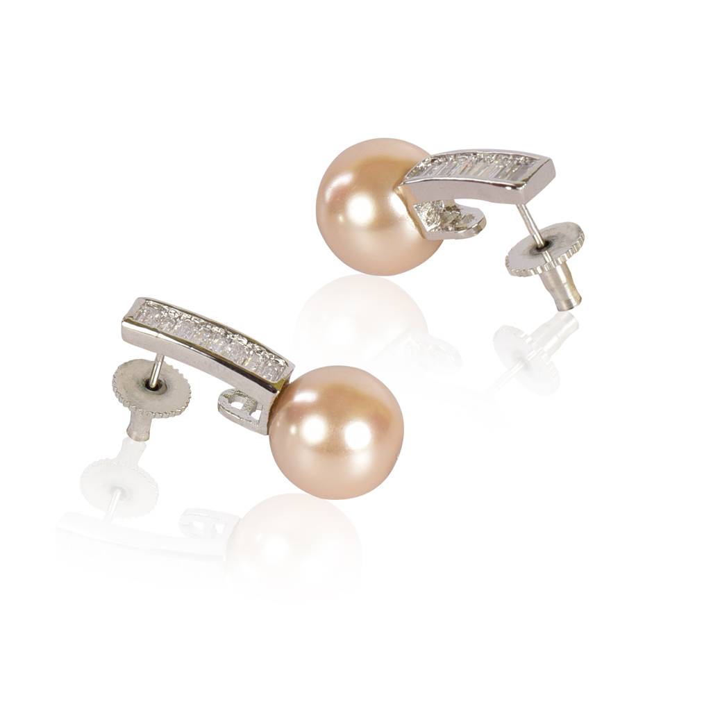 Evergreen Champagne Pearl Stud Earrings : IE1022B