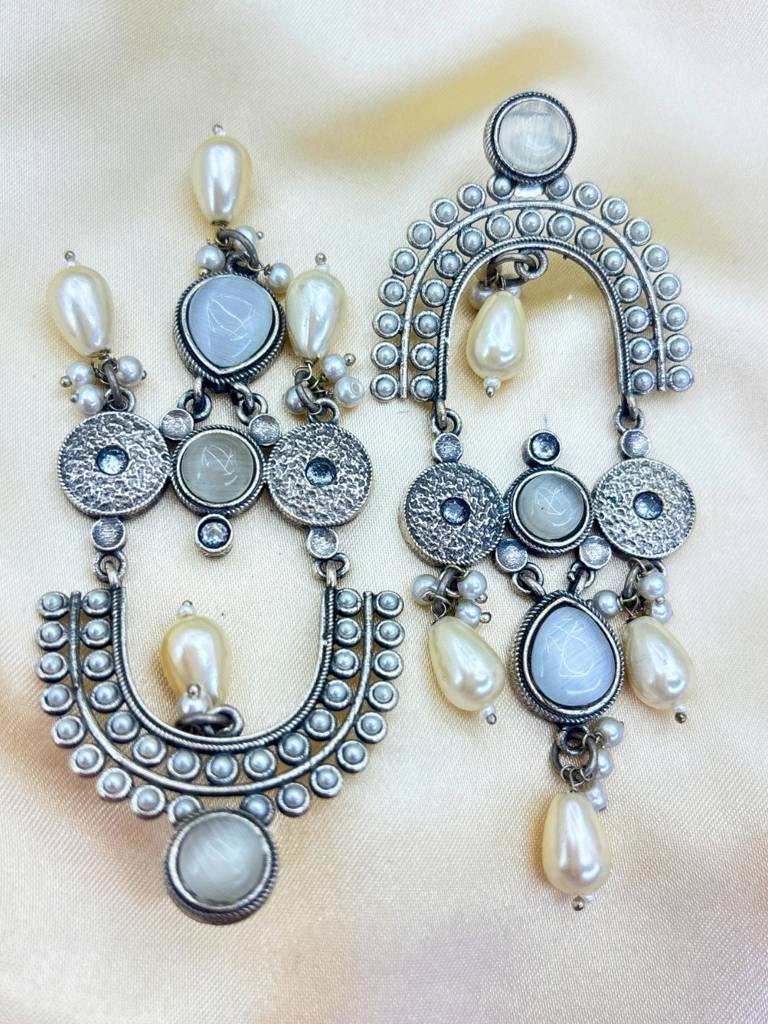 Silver Plated Oxidised Stone & Pearl Embellished Statement Chandbali Earrings : VI26EROX100336