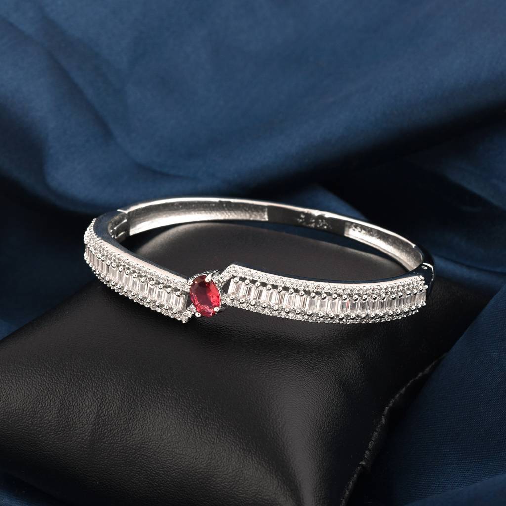 Scarlet Serenade Diamond Bracelet With Adjustable Lock System : PJBRCWHGCZ87