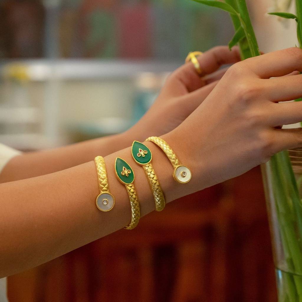 Old Meets New Green Onyx Cuff Bracelet : HB335G