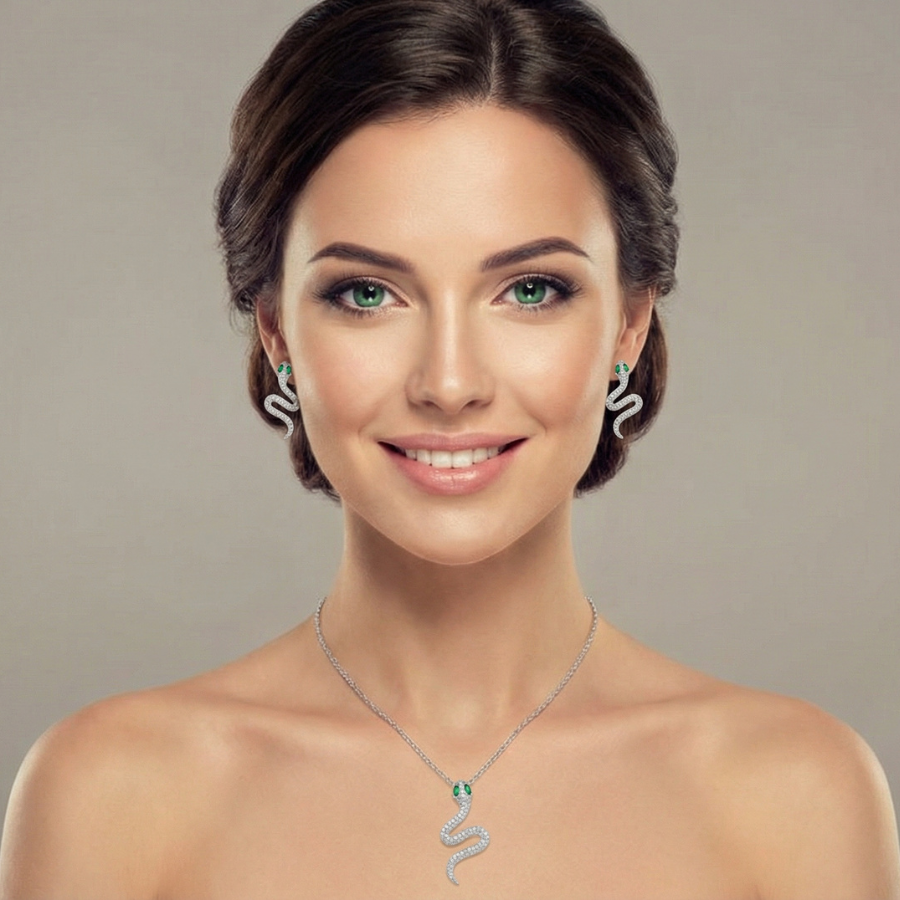 Snake Winding Pendant Necklace For Women – Elegant Coiled Snake Design With Sleek Modern Finish | Premium Stateme : 8318526969
