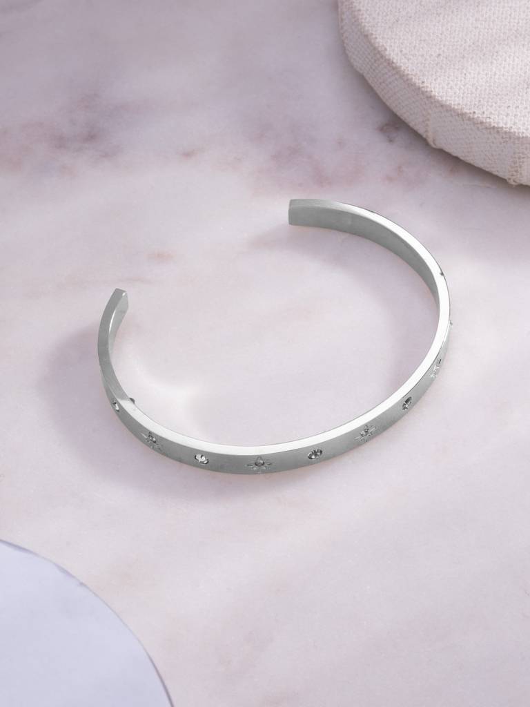 Halo Classic Cuff Bracelet For Women - Waterproof & Anti-Tarnish : BR0578