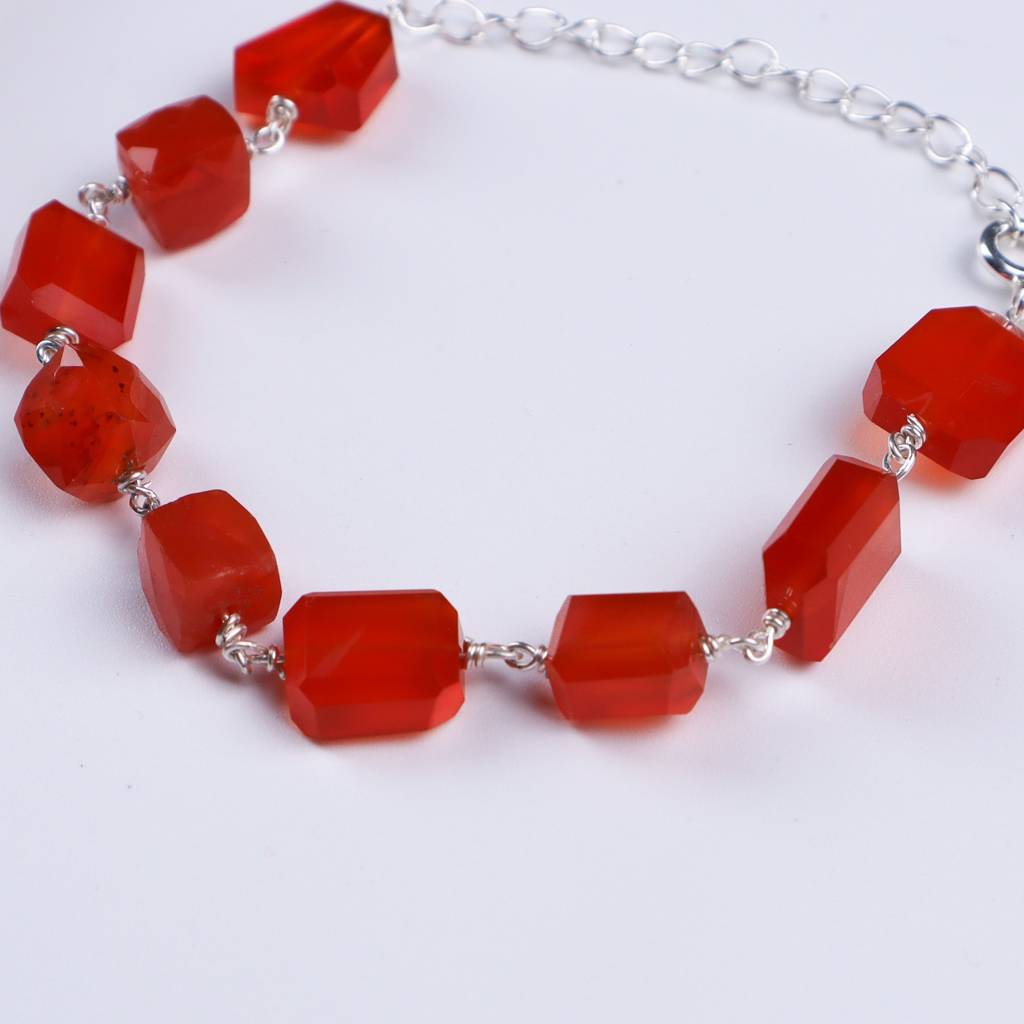 Silver Ganthan Bracelet With Carnelian Stones : Silver_Ganthan_Bracelet_Carnelian_Stones_Aug25