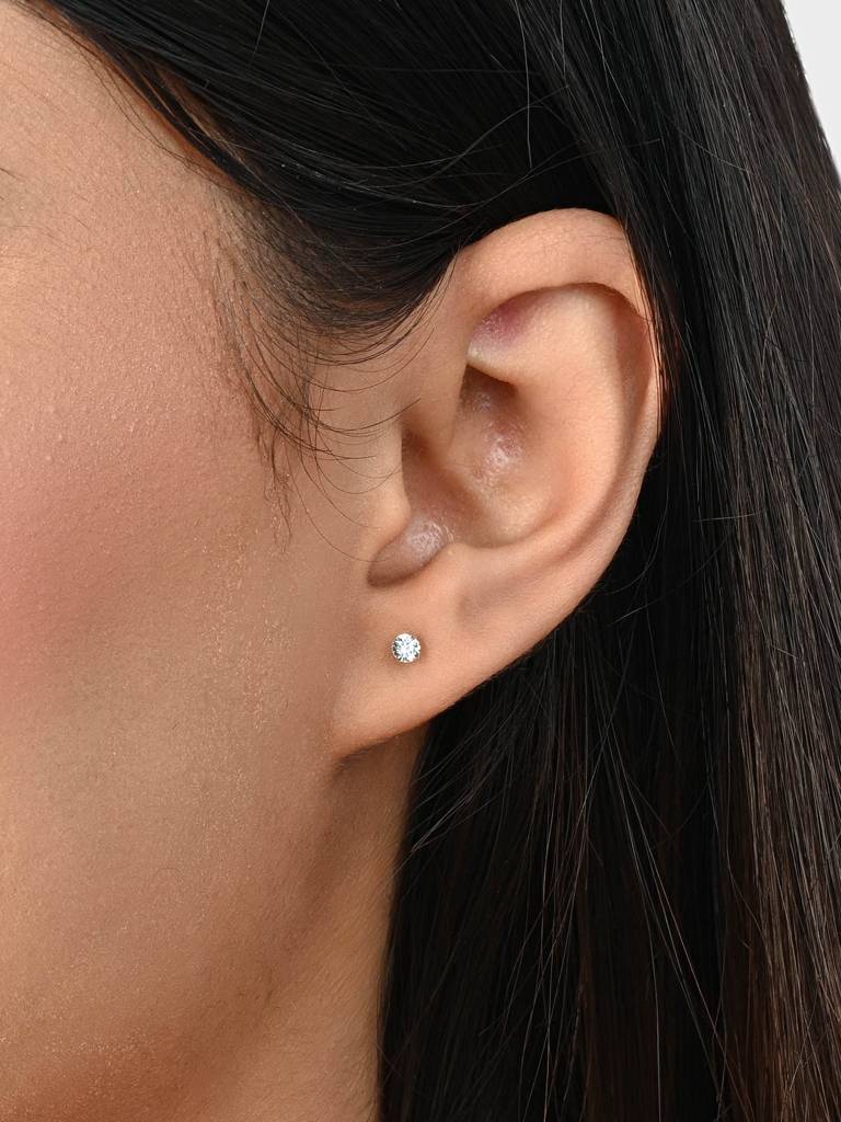 Classic Round Cz Stud Earrings : JDER2563