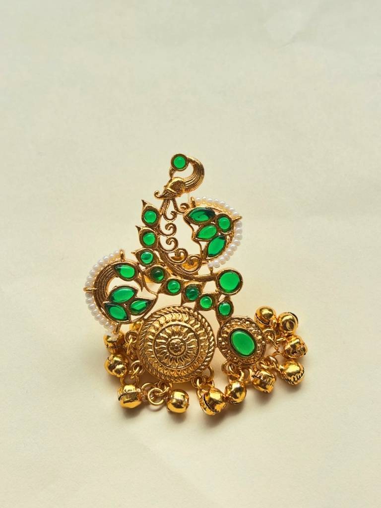 Gold-Plated Kundan Stones Ghungroo Adjustable Finger Ring : VI26RIAD1000035