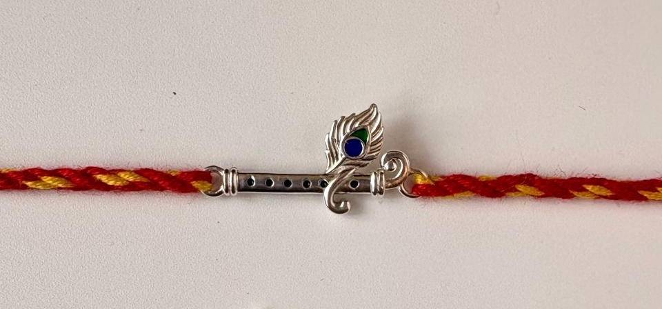 Flute Rakhi : AJSEAMB0011