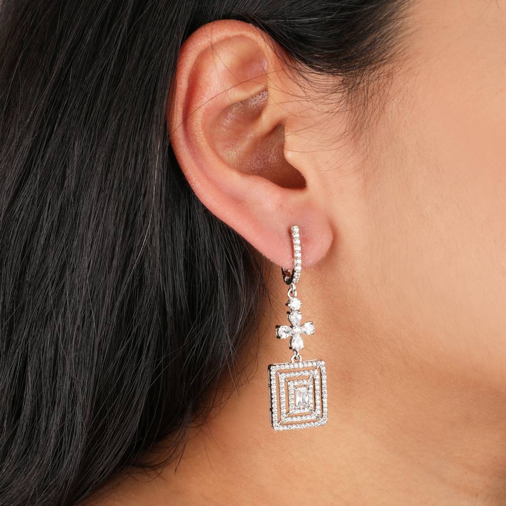 Floral Drop Earrings : CS13W