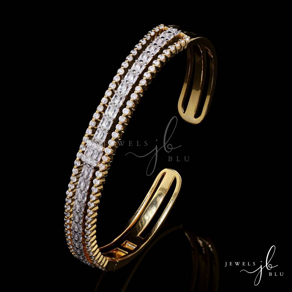 Gold Finish Premium American Diamond Baguette And Round Cut Openable Sara Kada Bracelet : 400025