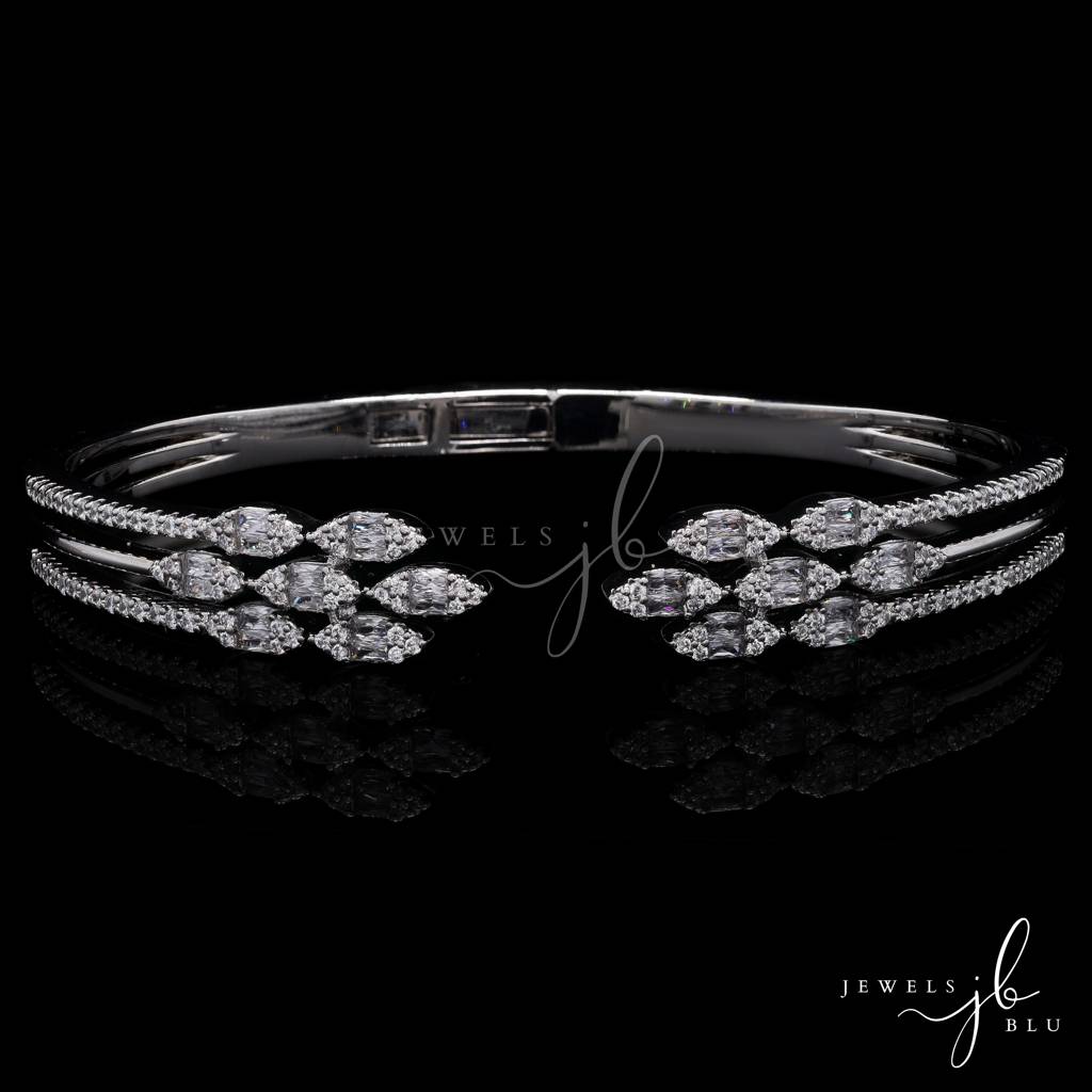 Premium American Diamond Baguette Setting Three Line Nora Openable Bracelet : 400031