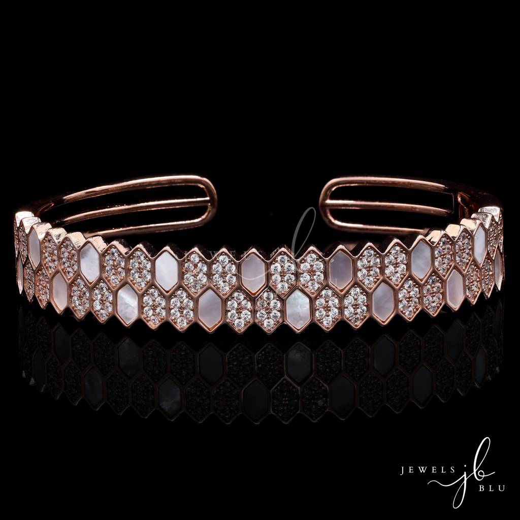 Premium Rose Gold Finish American Diamond And Mother Of Pearl Hexa Openable Bracelet : 400037