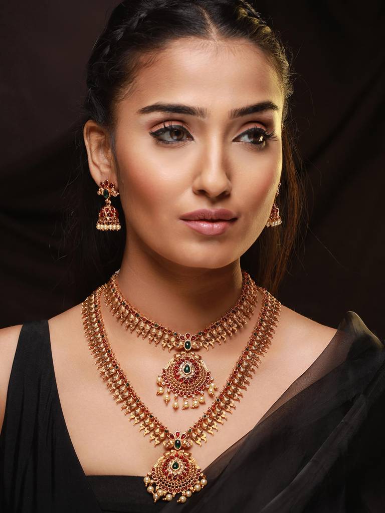 Set Of 2 Green & Red Stone Studded &Beaded Gold-Plated Temple Choker Jewellery Set : 40157