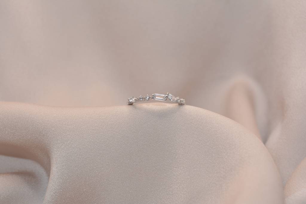 Band Like Diamond Shine Ring : 406