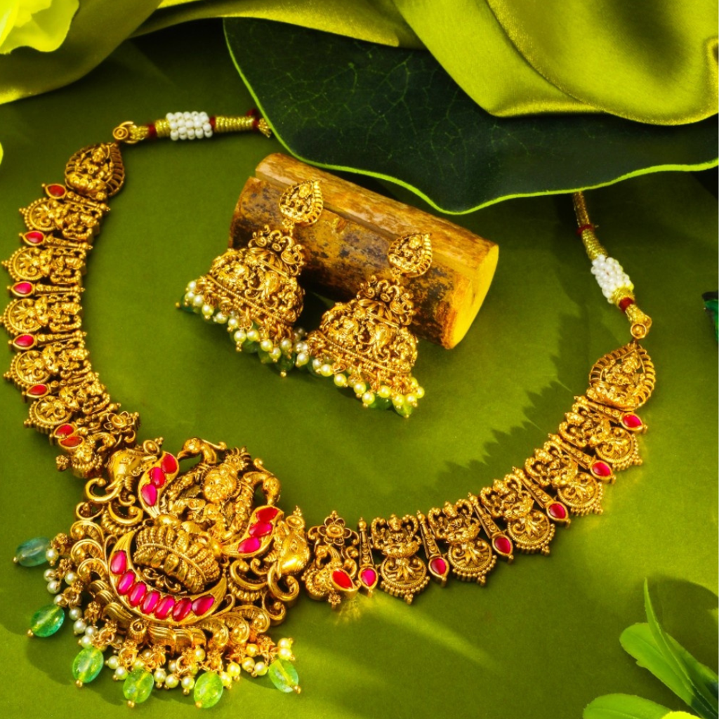 Anuradha Short Necklace Set  – 1 Gram Gold Plated Temple Jewellery : J-138