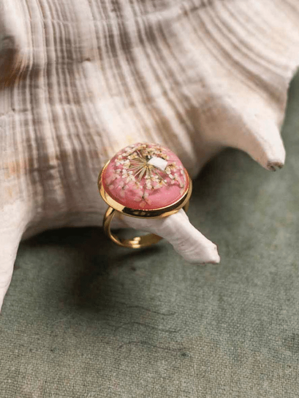 Coral Living Lace Ring : LA-FF-R-CLL-G1