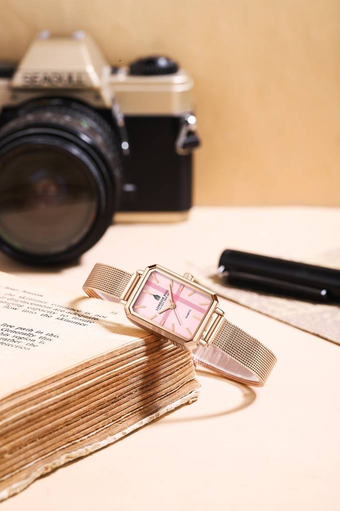 Victoria Collection Analog Quartz Watch For Women With Mesh Strap, Rectangular Metal Case And Mineral Glass : LFW20006-44