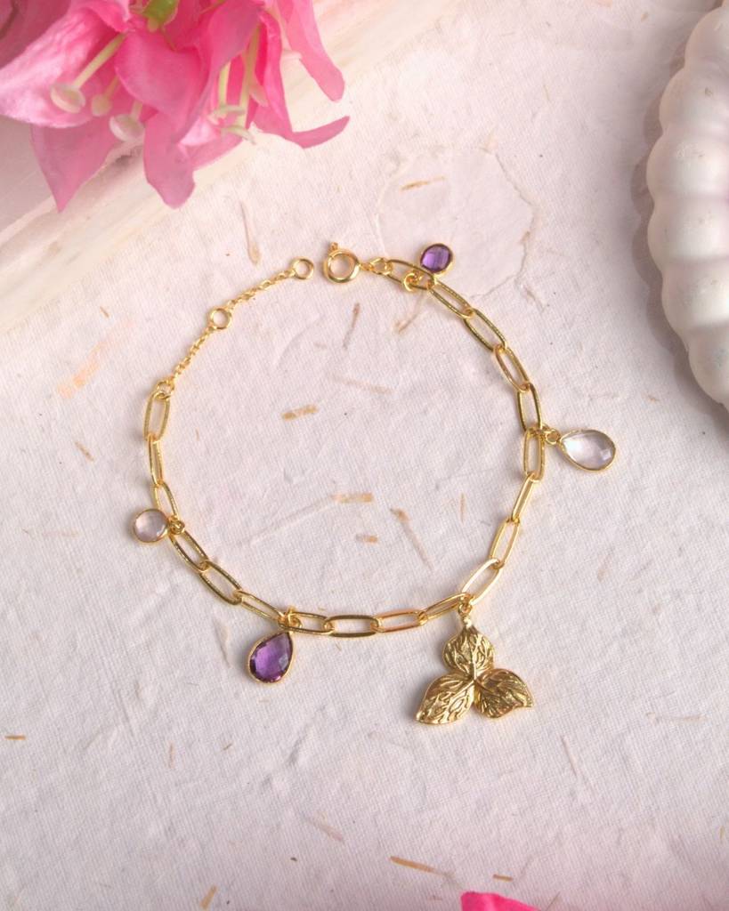 Kyna Charm Bracelet : EBARKC