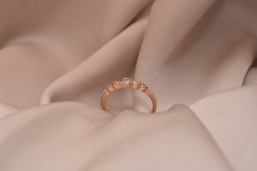 Trilogy Radiance Ring : 435