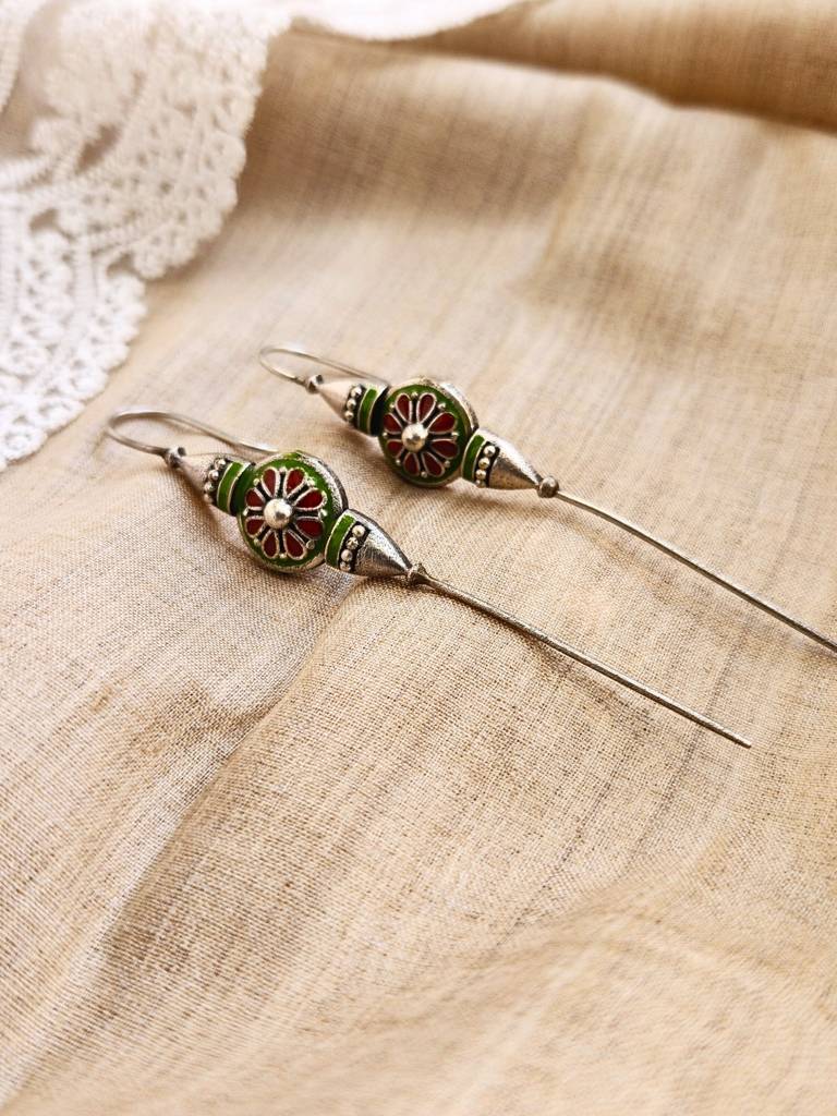 Roohra Needle Earcuffs : MEA036