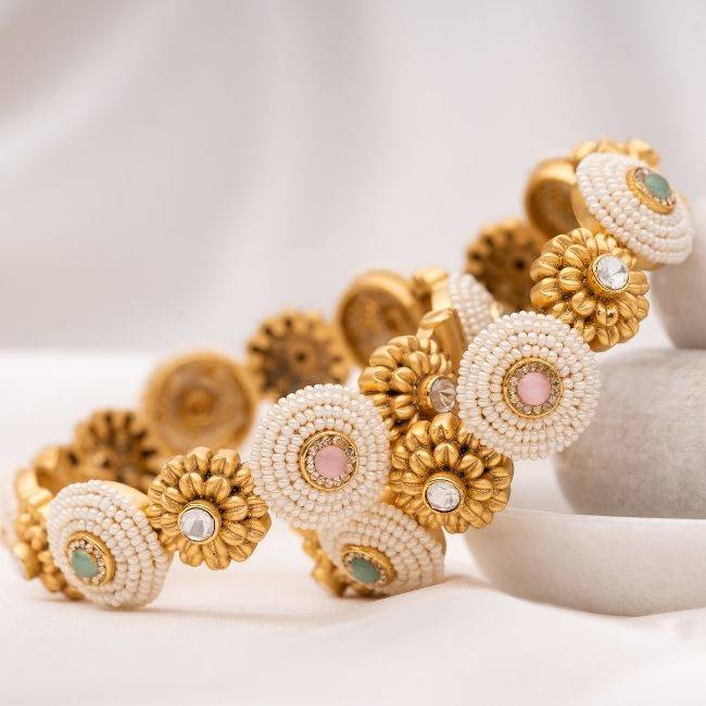 Pasheen Pearl Bangle : PA-2250