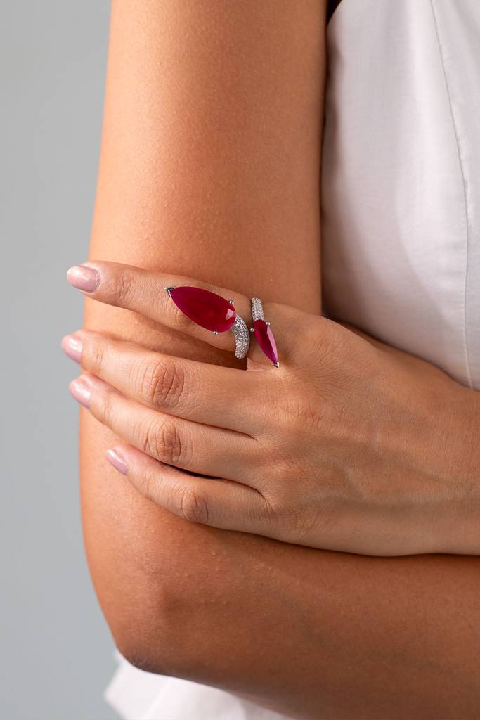 Aurika Ruby Red Ring : 2025122173