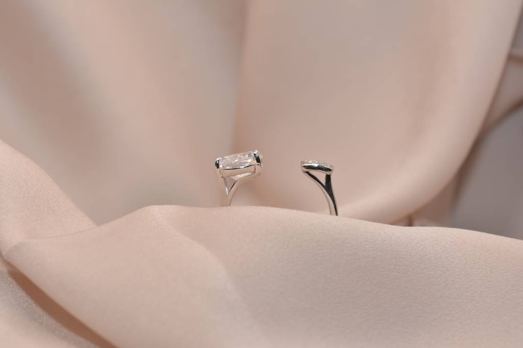 Luna Gems Adjustable Ring : 461