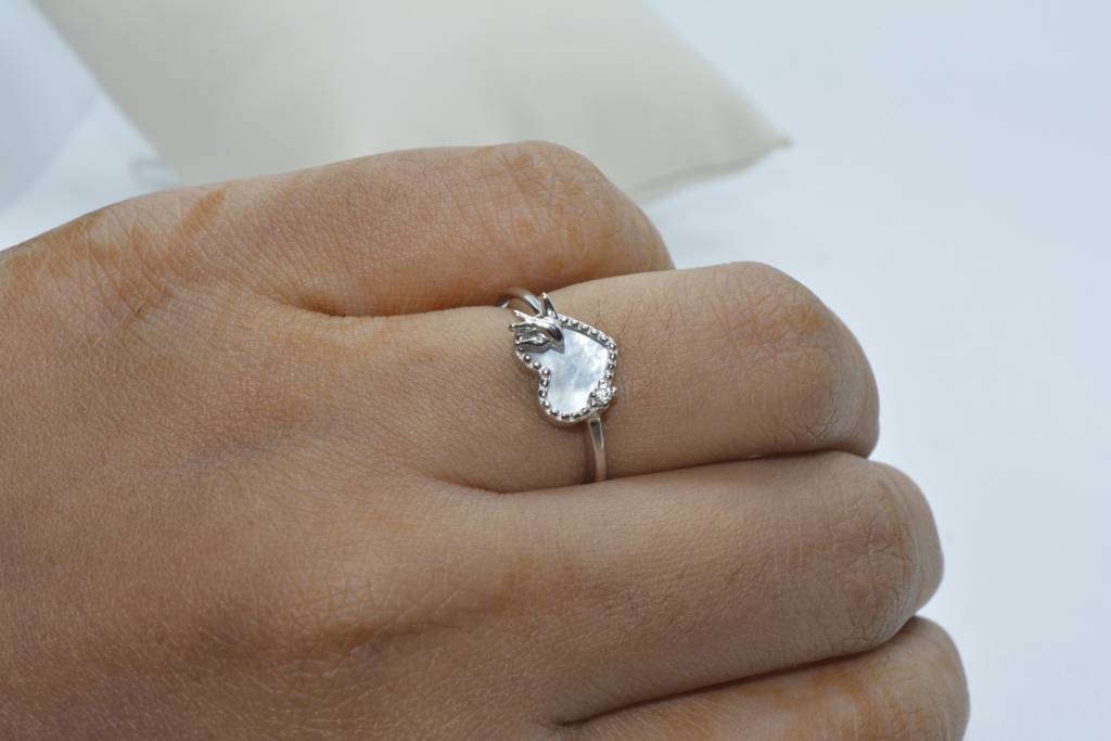 Love'S Playful Dolphin Ring : 489