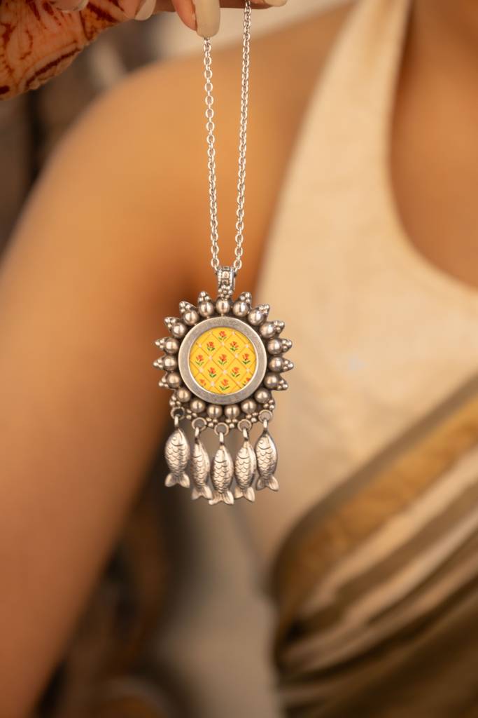 925 Sterling Silver Mizoya Fish Drop Handpainted Pendant : SN18199