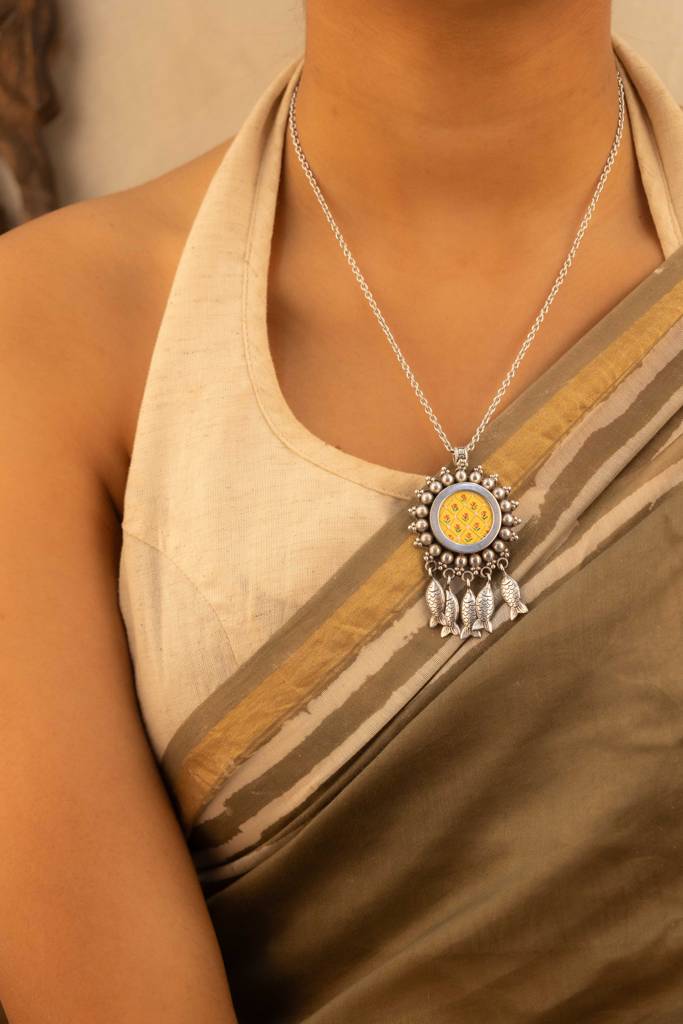 925 Sterling Silver Mizoya Fish Drop Handpainted Necklace : SN1819966